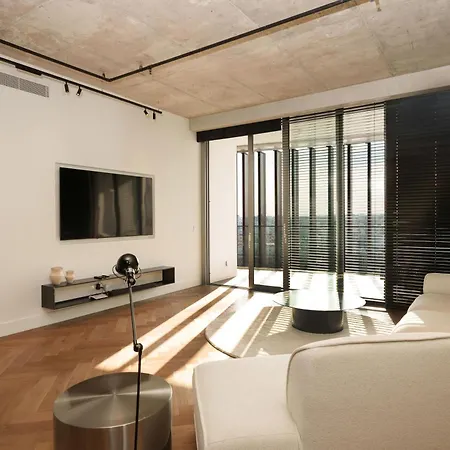 Wealthystays 2br Flat, Gym, 11th Floor, Center Διαμέρισμα *