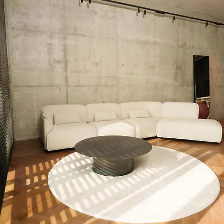 Wealthystays 2br Flat, Gym, 11th Floor, Center Apartamento